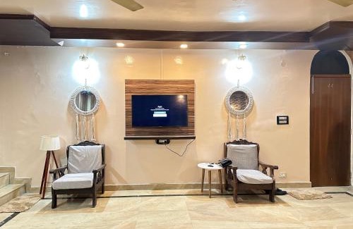 New Delhi Apartamento | Cozy Bohemian Studio Apartment - GK2 South Delhi, near M Block Market