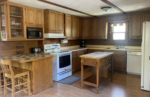 Lyndon Station Cabina | Cozy Boho Cabin with POOL!!