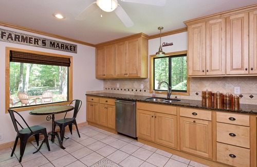 Rising Fawn Cabaña | Acogedora cabaña en el bosque! 5 minutos. a Cloudland Canyon 30 minutos a Chattanooga!