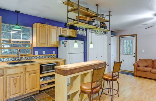 Franklin Cabina | Cozy Cabin in the Woods Near Downtown Franklin