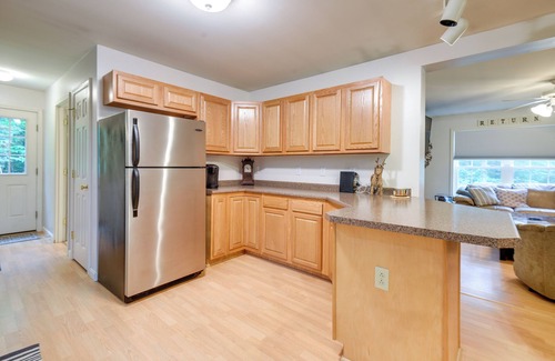 Campton Casa | Cozy Campton Home: 10 Mi to Tenney Mountain Resort