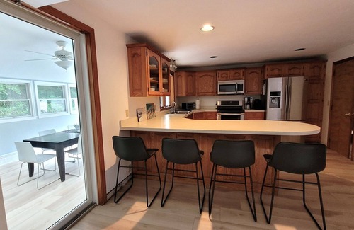 Sagamore Casa | Cozy Cape Cod House - Stroll or Bike the Canal