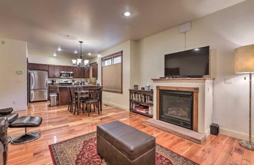 Glenwood Springs Apartamento | Cozy Central Glenwood Springs Condo with 2 Decks!