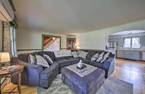 Bucksport Casa | Cozy Colonial Home with Bay Access and Water View