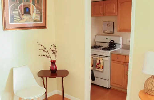 Southwest Berkeley Condominio | Cozy Condo In Prime Location next to the marinann