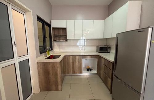 Bandar Tun Razak Apartamento | Cozy Condo - Walking distance to National Stadium Bukit Jalil