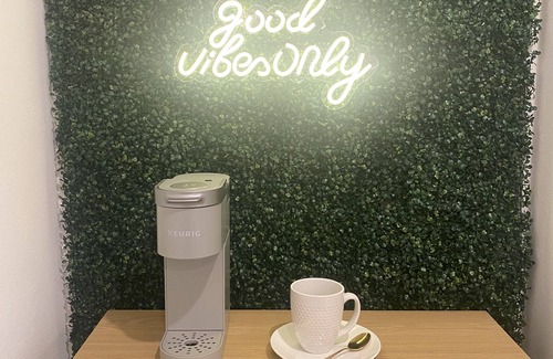 Hemet Cabaña | Cozy cottage. 1 bedroom 1 bath