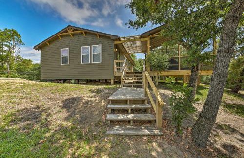 Frisco Casa | Cozy Cottage Less Than 2 Mi to Cape Hatteras Natl Shore!