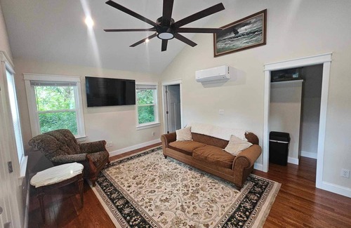 Southern Pines Cabaña | Cozy cottage minutes from downtown Southern Pines!