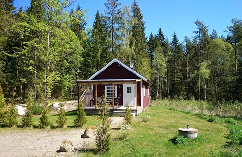 Hallaryd Cabaña | Cabaña junto al lago Örsjön con conexión Wi-Fi gratuita y su propio bote de remos privado