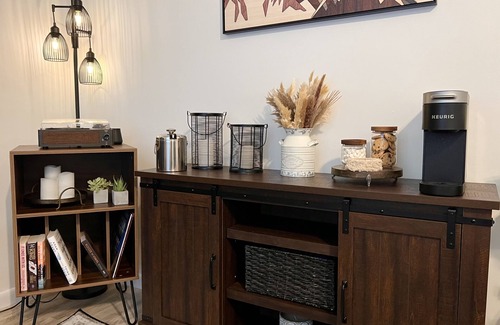 Mount Pocahontas Cabaña | Cozy cottage retreat at the Poconos