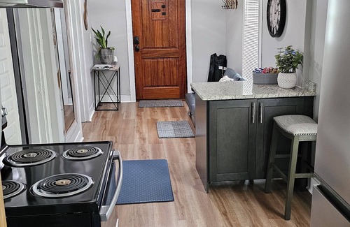 Cahal Street Group Cabaña | Cozy Cottage @ Trevecca