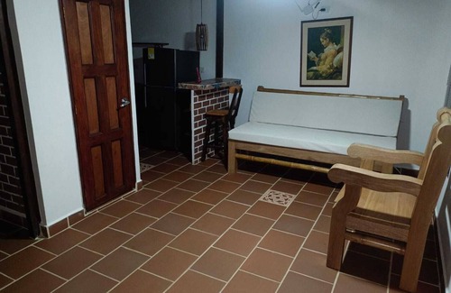 Sopetran Cabaña | Cozy country retreat close to the mountains.