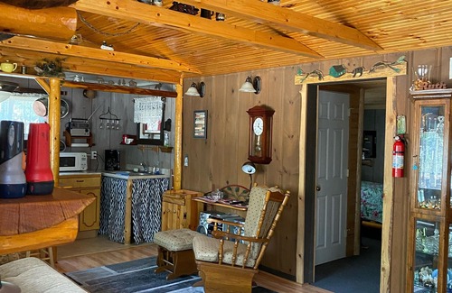 Friendship Cabina | Linda cabaña de 2 dormitorios