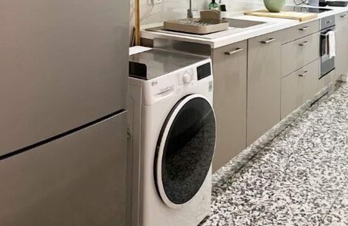 Ciudad Jardin Apartamento | Cozy Design Apartment Close to Bernabeu and IFEMA 4