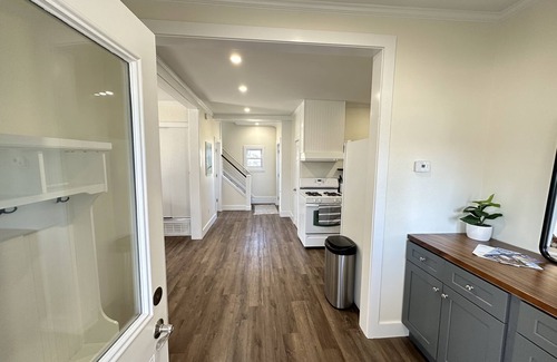 Tawas City Casa | Cozy Downtown East Tawas Home!