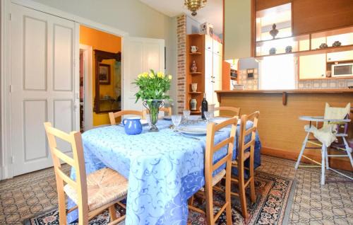 Sainte-Marguerite-de-Viette Casa | Cozy Home In Saint-Pierre-En-Auge