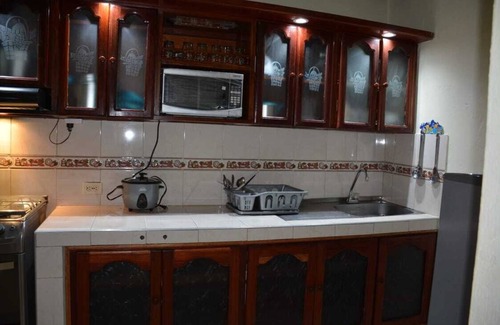 Popular Apartamento | Acogedora Habitación Amoblada + Desayuno