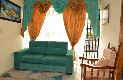 Popular Apartamento | Acogedora Habitación Amoblada + Desayuno