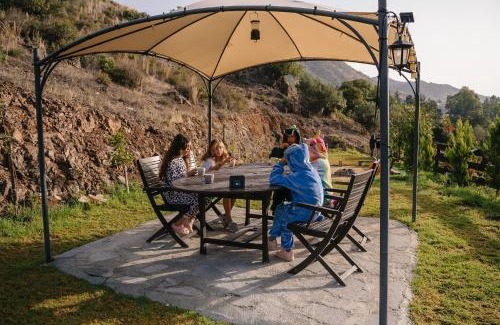 Arakapas Apartamento | Cozy Glamping Cabin With Pool, Perfect For Couples & Families