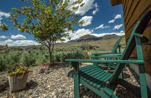 Cody Cabina | Wapiti Bear Den- Casa de huéspedes con vistas espectaculares en el camino a Yellowstone