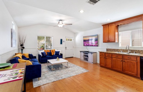 North Long Beach Casa | Cozy Home close to the Beach