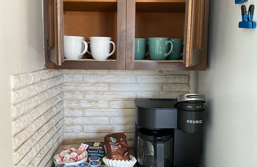 Vermilion Casa | Cozy Home in Harbortown District minutes from local shopping and restaurants