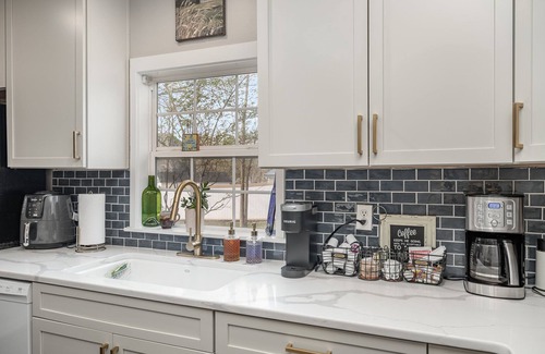 Waxhaw Casa | Cozy Hometown Getaway!