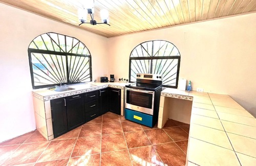 Savegre Casa | Acogedora casas en medio de las montanas y cerca de las playas