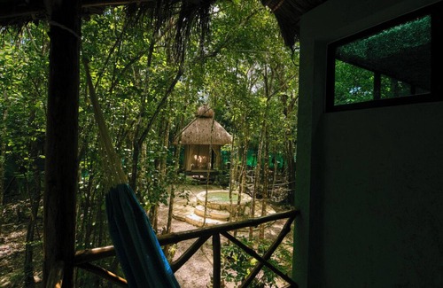 Cozumel Cabina | Cozy Jungle Retreat- Hot tub, Private Pool & Breakfast - 5 mins to Beach