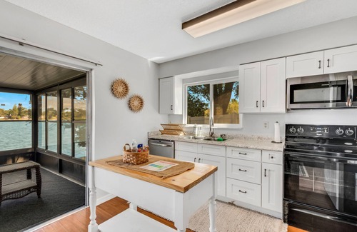 Lakeland Casa | Cozy lake house retreat in the heart of Lakeland