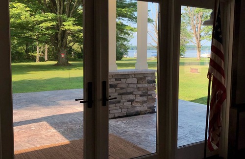 Westford Apartamento | Acogedor frente al lago en Pymatuning con muelle