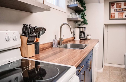 Timmins Apartamento | Cozy New Apt w Dishwasher - DISCOUNTS for 2+weeks