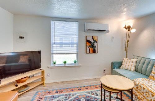 Norman Casa | Cozy Oklahoma Getaway with Covered Patio