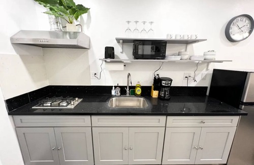 Quartz Hill Apartamento | Cozy Private Studio