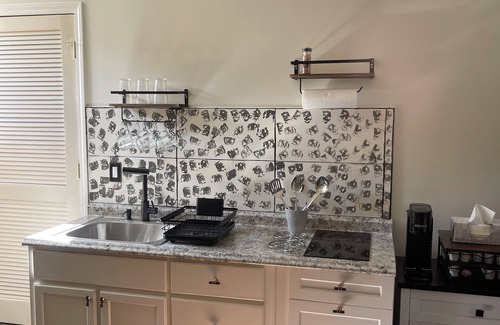 Decatur Apartamento | Cozy Private studio with AC and WiFi in charming Upscale Decatur neighbourhood