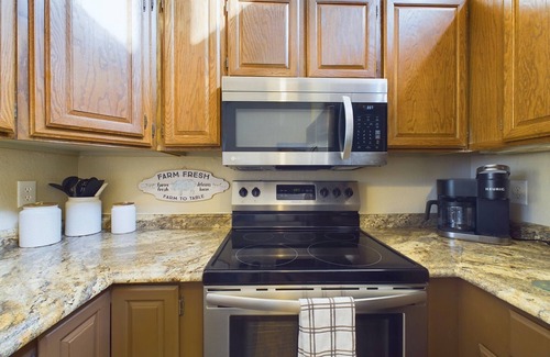 Pueblo Casa | Cozy, Quiet, Beautiful Townhome. Great sleep! Patio and grill. Pet Friendly !