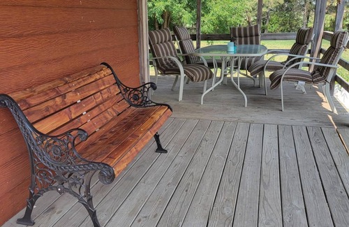 Lake Andes Casa | Cozy, Quiet, Family-Friendly Getaway