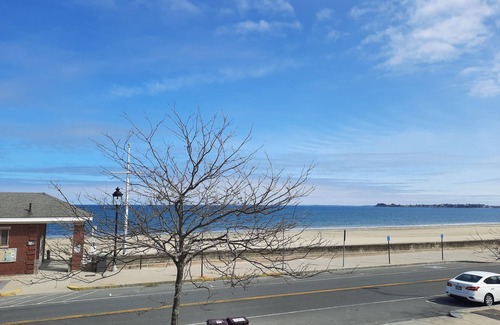 Revere Casa | Cozy Room In The House Right Across First Public American Revere Beach And Ocean