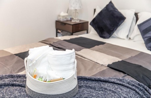 Southwest Edmonton Casa | Cozy Rooms near UofA