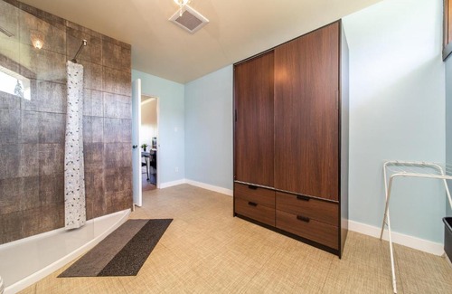 Southwest Edmonton Casa | Cozy Rooms near UofA