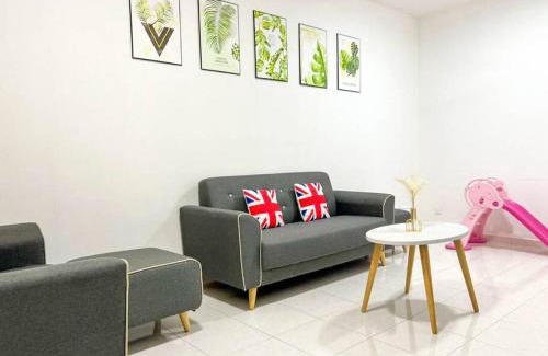 Bukit Indah 2 Apartamento | Cozy Single Landed unit to Legoland 7min 9-11pax
