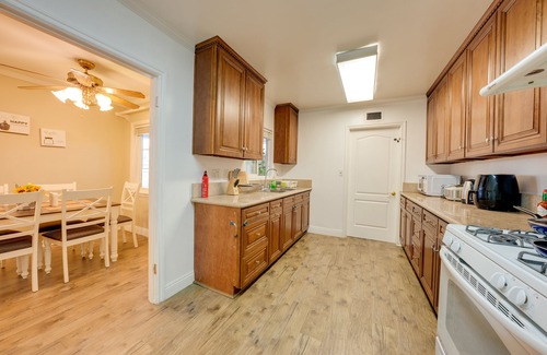 West Covina Casa | Cozy, spacious 4B4B house with high-speed internet near Disney