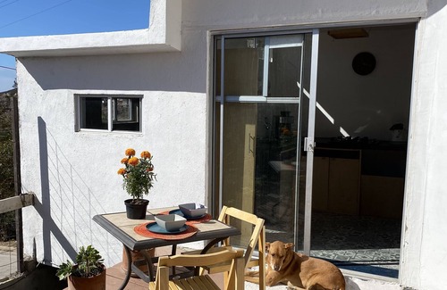 Ensenada Apartamento | Cozy studio for one person or couple. Located 10 minutes from the tourist area.