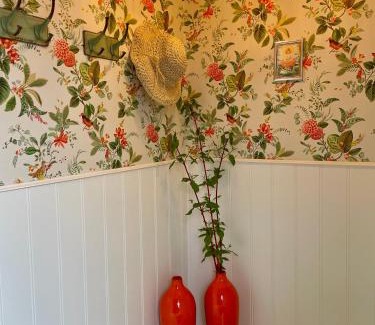 Vejby Casa | Cozy summer cottage with orangery close to Heatherhill and Beach
