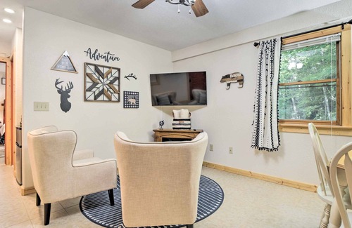 Sylva Cabina | Cozy Sylva Guesthouse w/ Deck + Mtn Views!