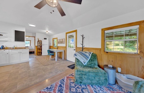 Jamestown Casa | Cozy Tiny Home by Big South Fork