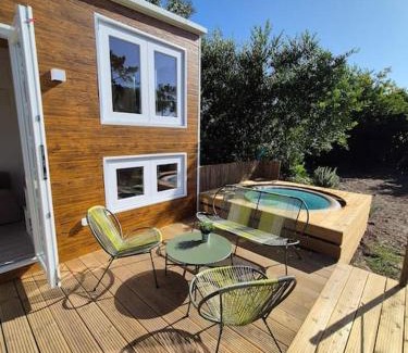 Sao Joao das Lampas Villa | Cozy tiny house - Where the Sea meets the Florest