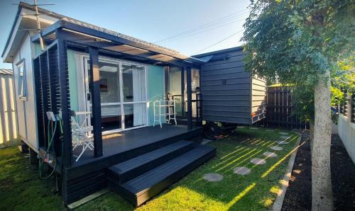 New Plymouth Casa | Cozy Tiny House Near The Beach