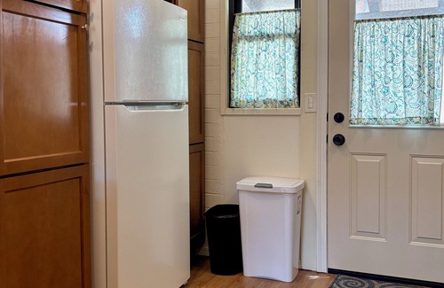 Haven Green Valley East Villa | Cozy Vintage Two Bedroom Villa In Green Valley